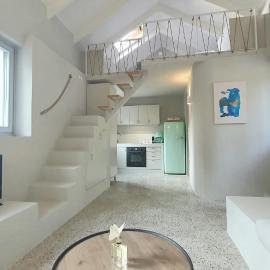 Limone loft ithaca, hotel i Perakhórion