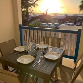 Duplex Cosy au cœur de Marigot, hotel in Marigot