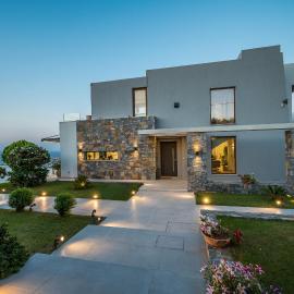 Eunoia Blue Villa Heraklion Crete, Sea View, Private Pool, Prassas, Karteros, hotelli kohteessa Prasás