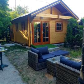 Normandy cottage, hotelli kohteessa Gagny