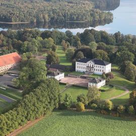 Nääs Slott, хотел в Floda