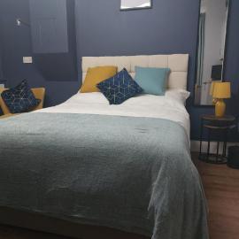 spacious self-contained accommodation 135 cantebury road Herne bay CT6 5RZ, hotell sihtkohas Kent