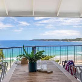 Northstar on Mollymook Beach