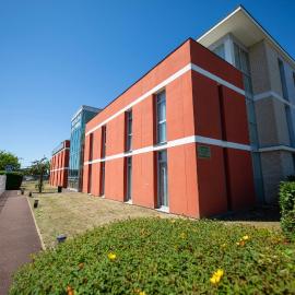 Viesnīca Elema Hotels Beauvais ex Hostellerie Saint Vincent Beauvais Aeroport Bovē