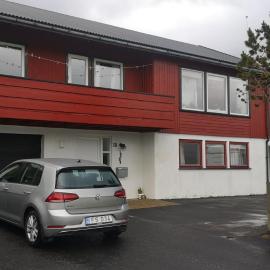 Apartment in Selatrað - Free parking