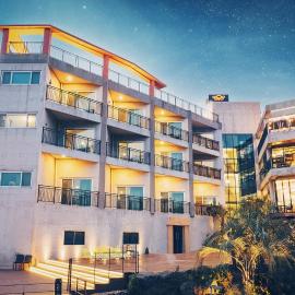 J View Hotel, hotel di Seogwipo