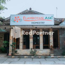 Flamboyan Asri Syariah Mitra RedDoorz near Kampung Inggris Pare, Hotel in Pare