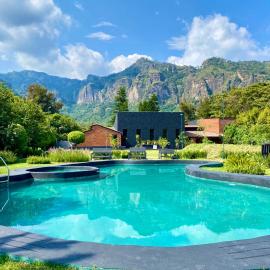 Orgánico Hotel Boutique TEPOZTLÁN, hotel in Tepoztlán