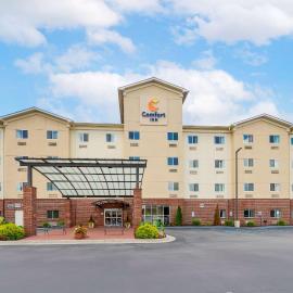 Comfort Inn Huntsville Research Park: Huntsville şehrinde bir otel