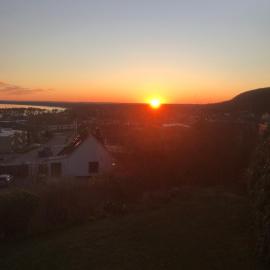 3-rumslägenhet i villa med havsutsikt i Båstad Hindbärsvägen 22, hotel u gradu Bostad