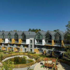 Apartmány a Chalety - Brezy Vysoké Tatry, Hotel in Tatranská Lomnica