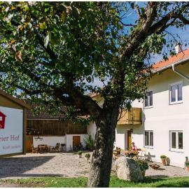 Gästehaus Niedermeierhof, Hotel in Ebersberg