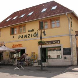 Huli Panzio โรงแรมในโทไก