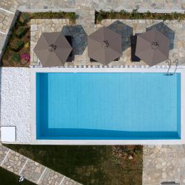Lichnos Luxury Suites