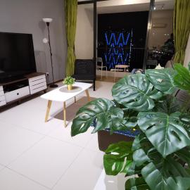 LM HomeyA 3 BdRm Coastline View condo for 4-14 Pax with Netflix & Coway Water Purifier