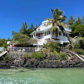 BEACH VILLA ROCCA, hotel in Grande Gaube