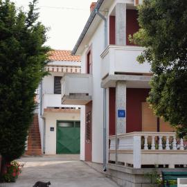 Apartments by the sea Barbat, Rab - 4993