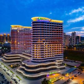Holiday Inn Express Huludao Seaview by IHG, hotel u gradu Huludao