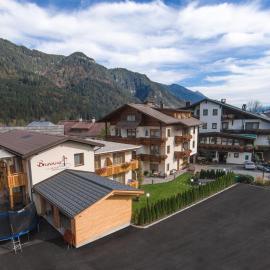 Hotel Brunnwirt, ξενοδοχείο σε Weissbriach