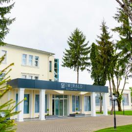 Emerald Boutique Hotel, khách sạn ở Târgu-Mureş