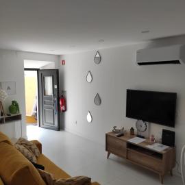Casinha das Bonecas By Viva a Vida - Alojamentos & Hotels
