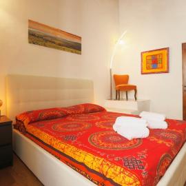Mantellini15 - Caratteristico in Centro - NaonBnB