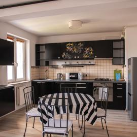 SDH 2 Radzymin comfortable apartment near Warsaw, hotelli kohteessa Radzymin
