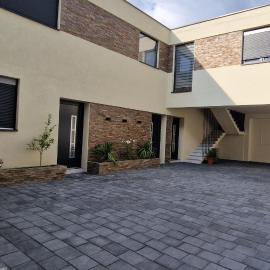 Apartmani i sobe Gromilovic، فندق في سومبور