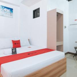 RedDoorz Near Iloilo International Airport, hotel em Iloilo