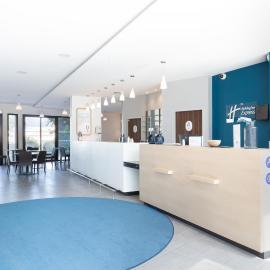 Holiday Inn Express - Marseille Airport by IHG, hótel í Vitrolles