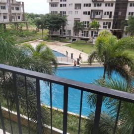 Affordable Tagaytay Monteluce 2 BR with Pool G28, hotelli kohteessa Silang