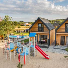Huśtawka i Hamak - Domki z basenem nad morzem Ustka