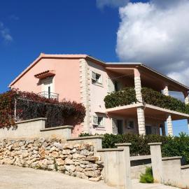 Apartments with parking space Rukavac, Vis - 8839, hotel in Rukavac