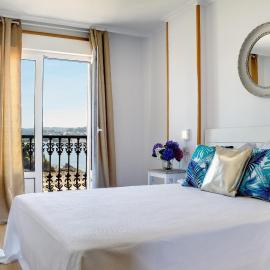 Duerming Sea View Viveiro, מלון בויביירו