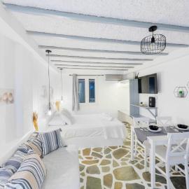 Endless Blue from Syros - Megas Gialos Suite 1 & 2, hotel u gradu Ano Siros