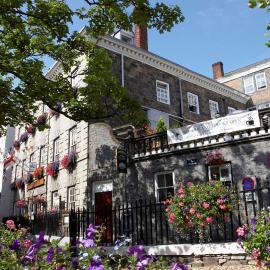 Best Western Moores Central Hotel, Hotel in Saint Peter Port