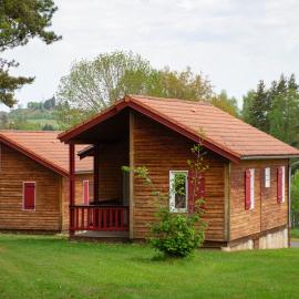 Les Chalets de la Truyère, hotel a Le Malzieu-Ville