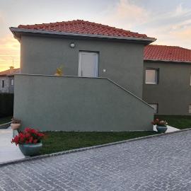 Barrio Apartments, hotel in Amares