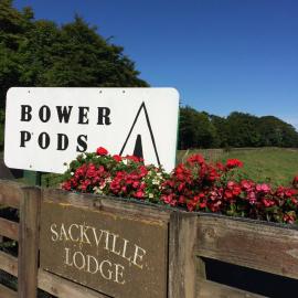 Bower Pods, hotell sihtkohas Bowermadden