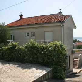 Apartments with parking space Selce, Crikvenica - 5366, hotel em Selce