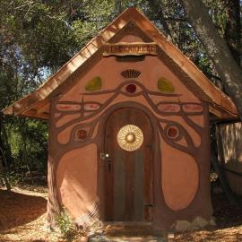 Gingerbread House, hotel in Geyserville