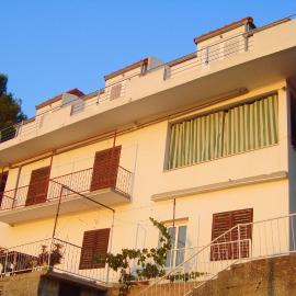 Apartments by the sea Ubli, Lastovo - 8354