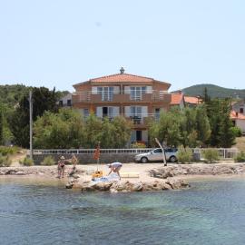 Apartments by the sea Banj, Pasman - 8206