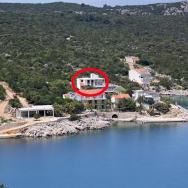 Apartments by the sea Cove Pokrivenik, Hvar - 8673, hotel in Zastražišće