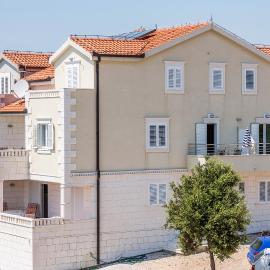 Apartment Rogoznica 10339b
