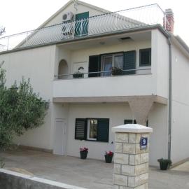 Apartments with parking space Brodarica, Sibenik - 11262