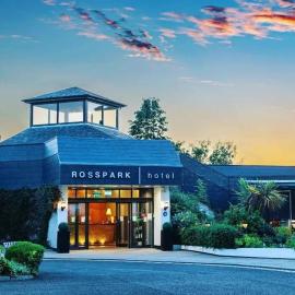 Rosspark Hotel Kells, хотел в Балимина
