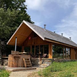 Enjoy Eco Lodge, hotell sihtkohas Onhaye