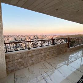 Panoramic View 2BR 2BA King Bed & Fast Internet