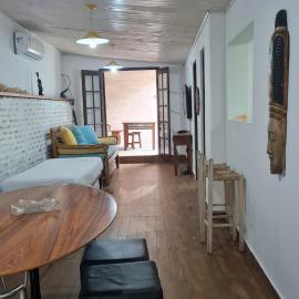 Casa Paúba 80m do Mar、マレシアスのホテル